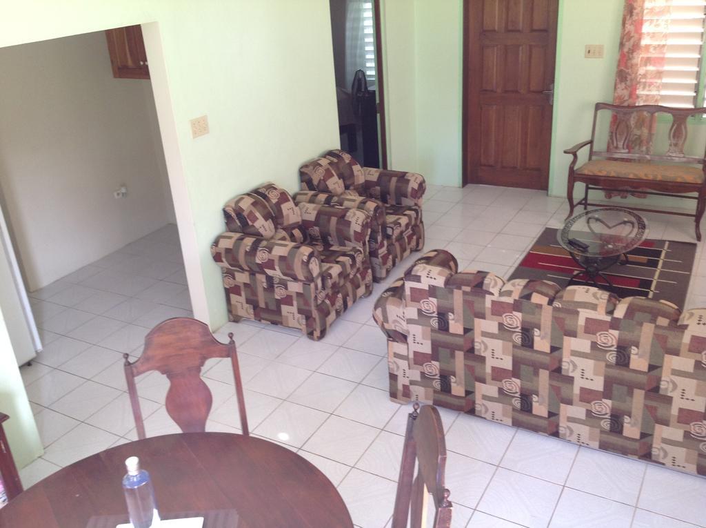 Chillax On Our Farm Pension Ocho Rios Buitenkant foto